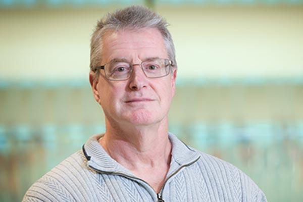 Executive Compensation Committee, Finance Committee